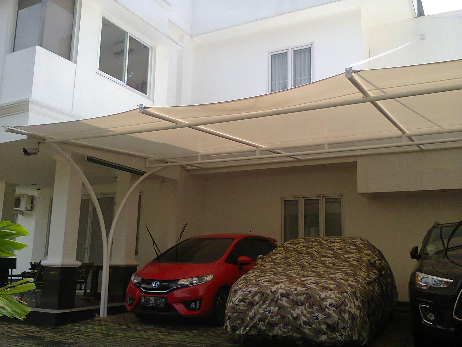 Kanopi membrane standar minimalis untuk hunian sederhana dan elegan